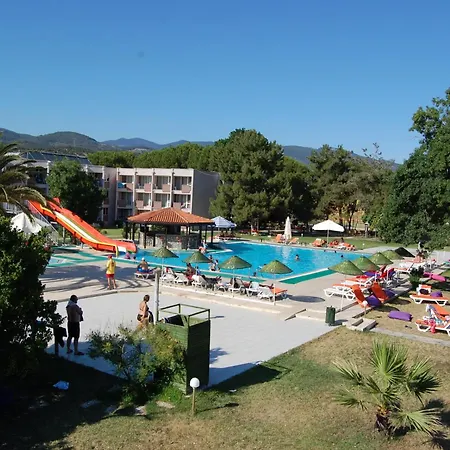 Ra Hotel 4*