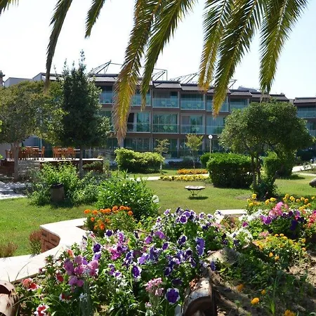 Hotel Ra 4*