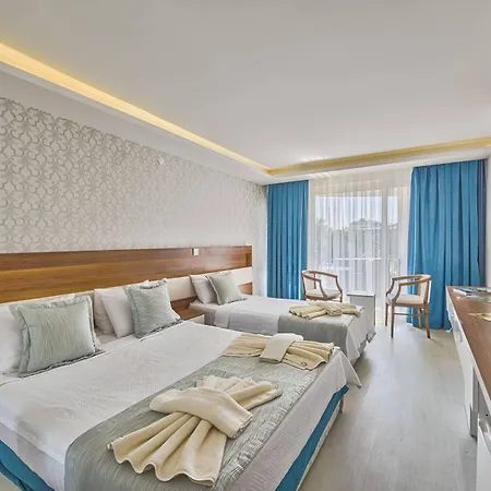 Hotel Ra 4*